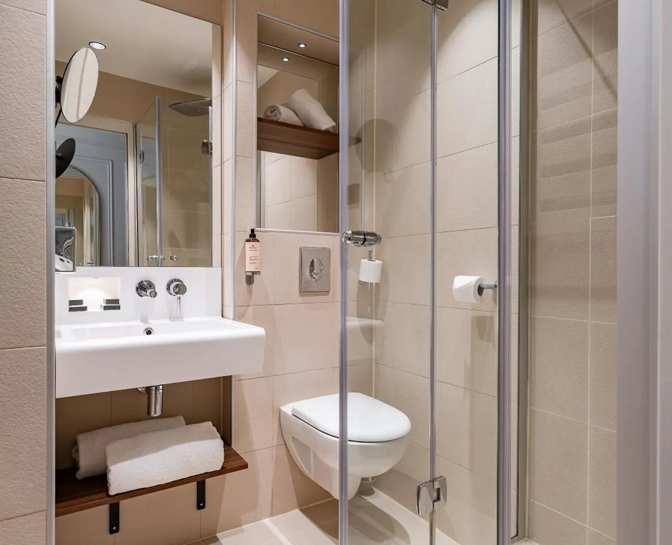 Elysee Secret Hotel