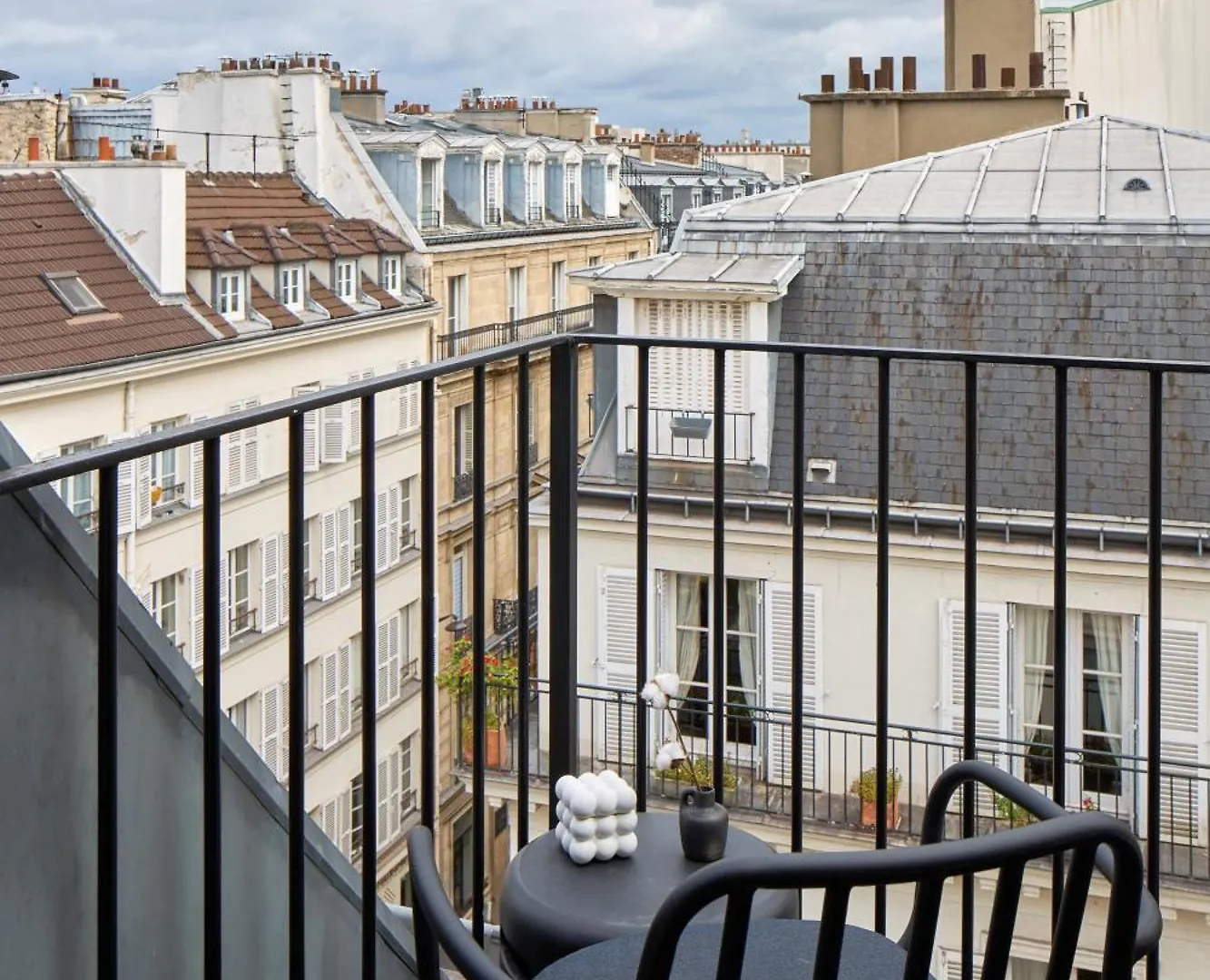 Elysee Secret Hotel 4*